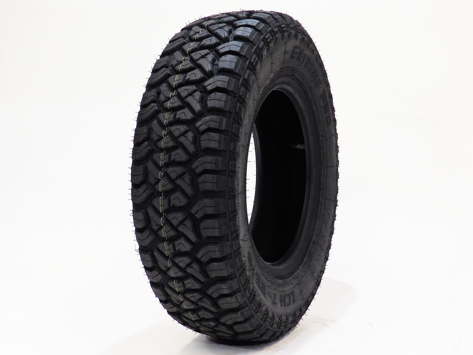 LCH T-REX-LT235/75R15 104/101Q 10PR EXTREME PRO (Rugged Terrain)(RT)