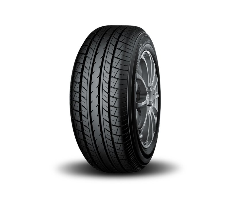 YOKOHAMA-215/55R17 93V DB DECIBEL E70A